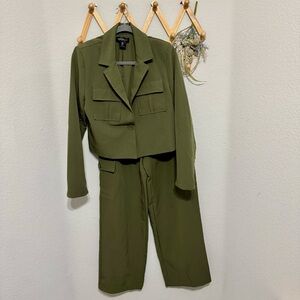 Bailey/44 Green Olive 2 Piece Cropped Blazer and Cargo Pants Size M